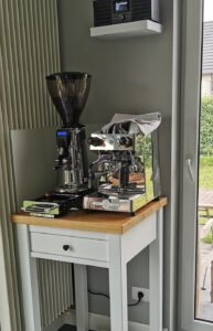 Espressomaschine und Mühle